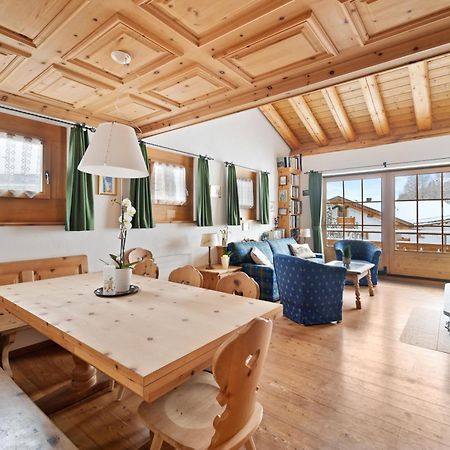 Chalet St Moritz Madulain Bagian luar foto
