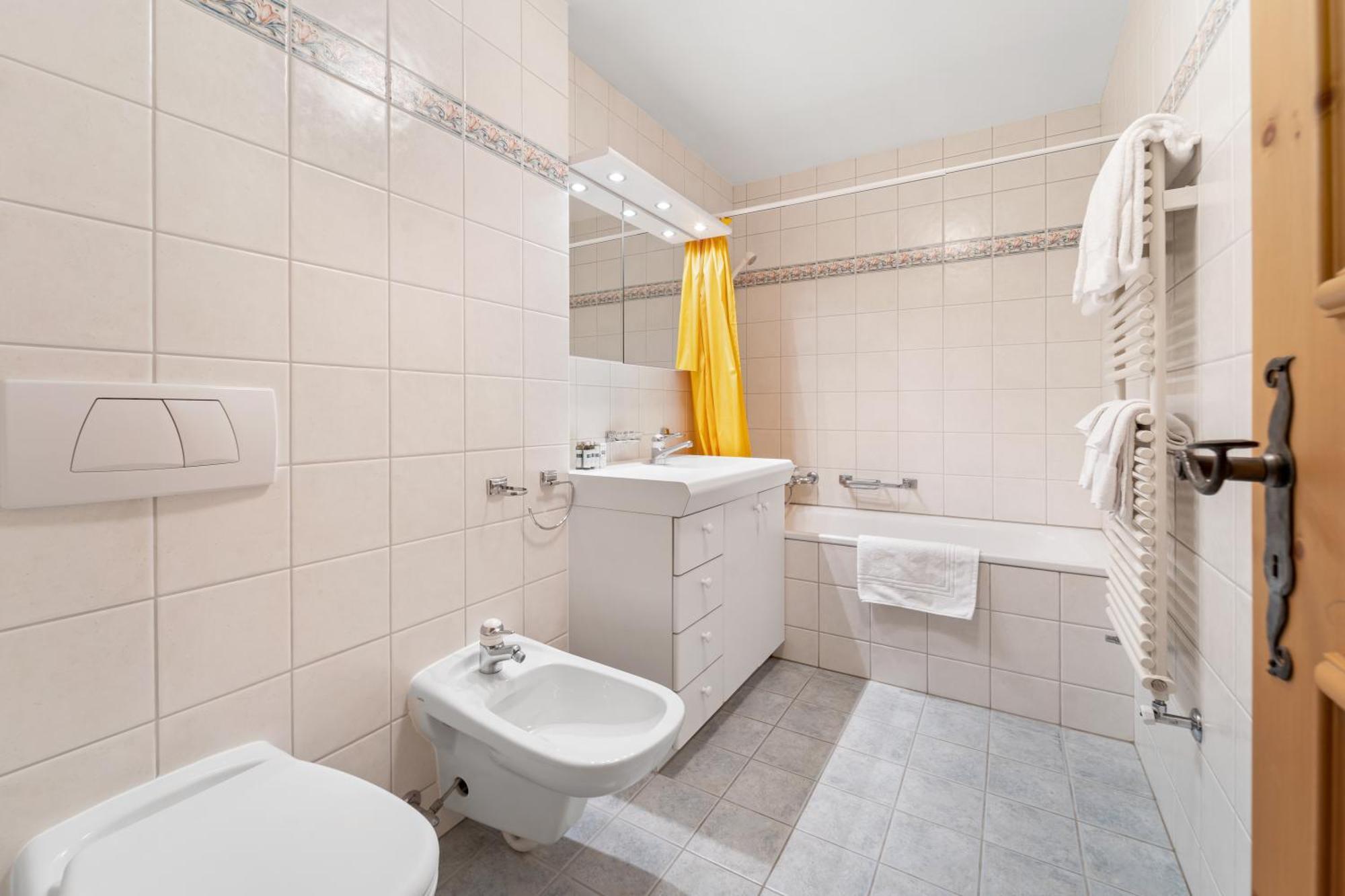 Chalet St Moritz Madulain Bagian luar foto