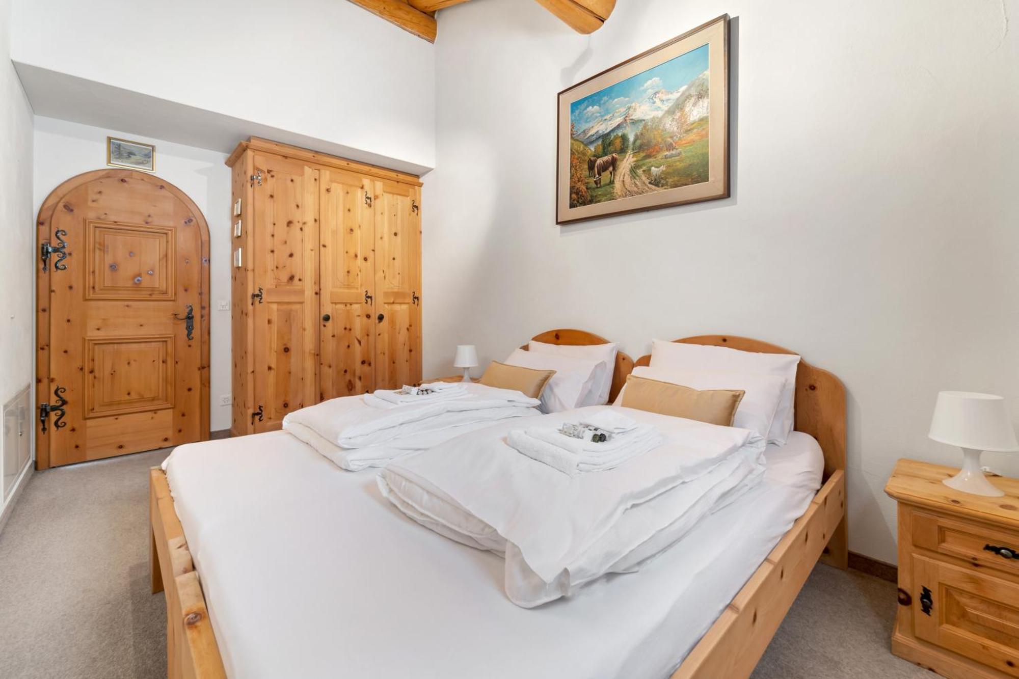 Chalet St Moritz Madulain Bagian luar foto