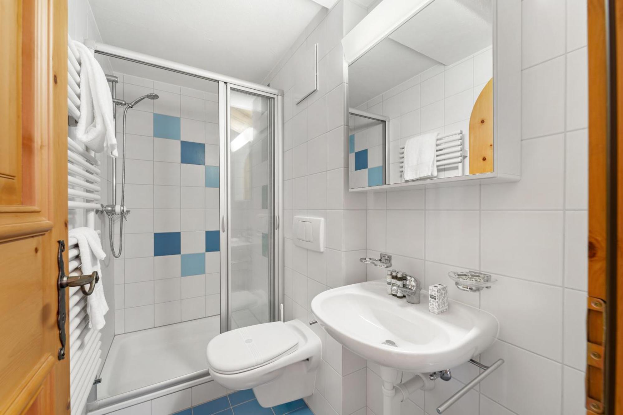 Chalet St Moritz Madulain Bagian luar foto