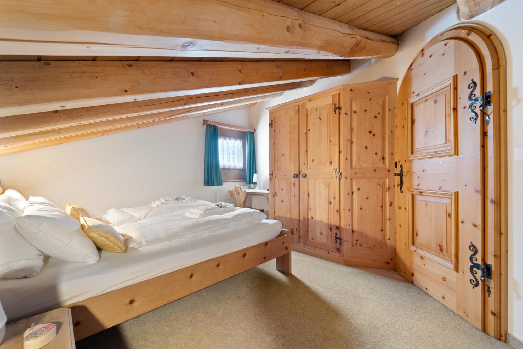 Chalet St Moritz Madulain Bagian luar foto